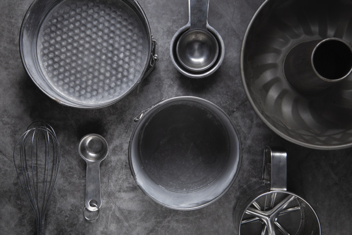 廚房革命！鈦鍋真能讓你多活 10 年？米其林主廚的 “健康密碼” 大公開